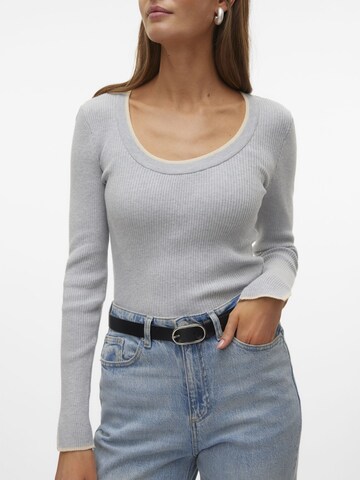 VERO MODA Sweater 'Joan' in Grey