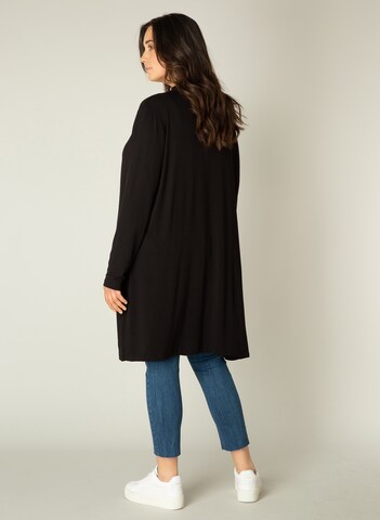 BASE LEVEL CURVY Knit Cardigan 'Ayla' in Black