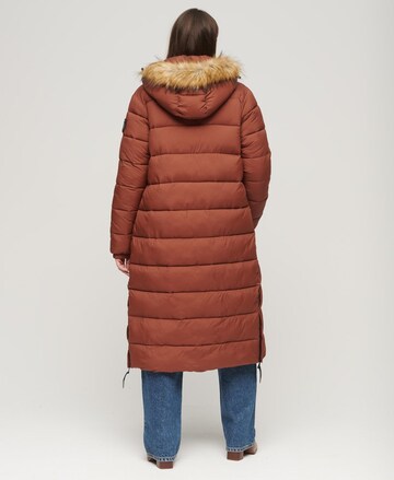 Superdry Wintermantel in Bruin