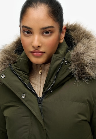 Veste mi-saison 'Everest' Superdry en vert