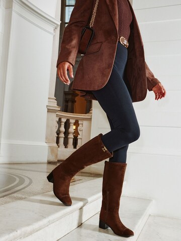 Lipsy Stiefel in Braun