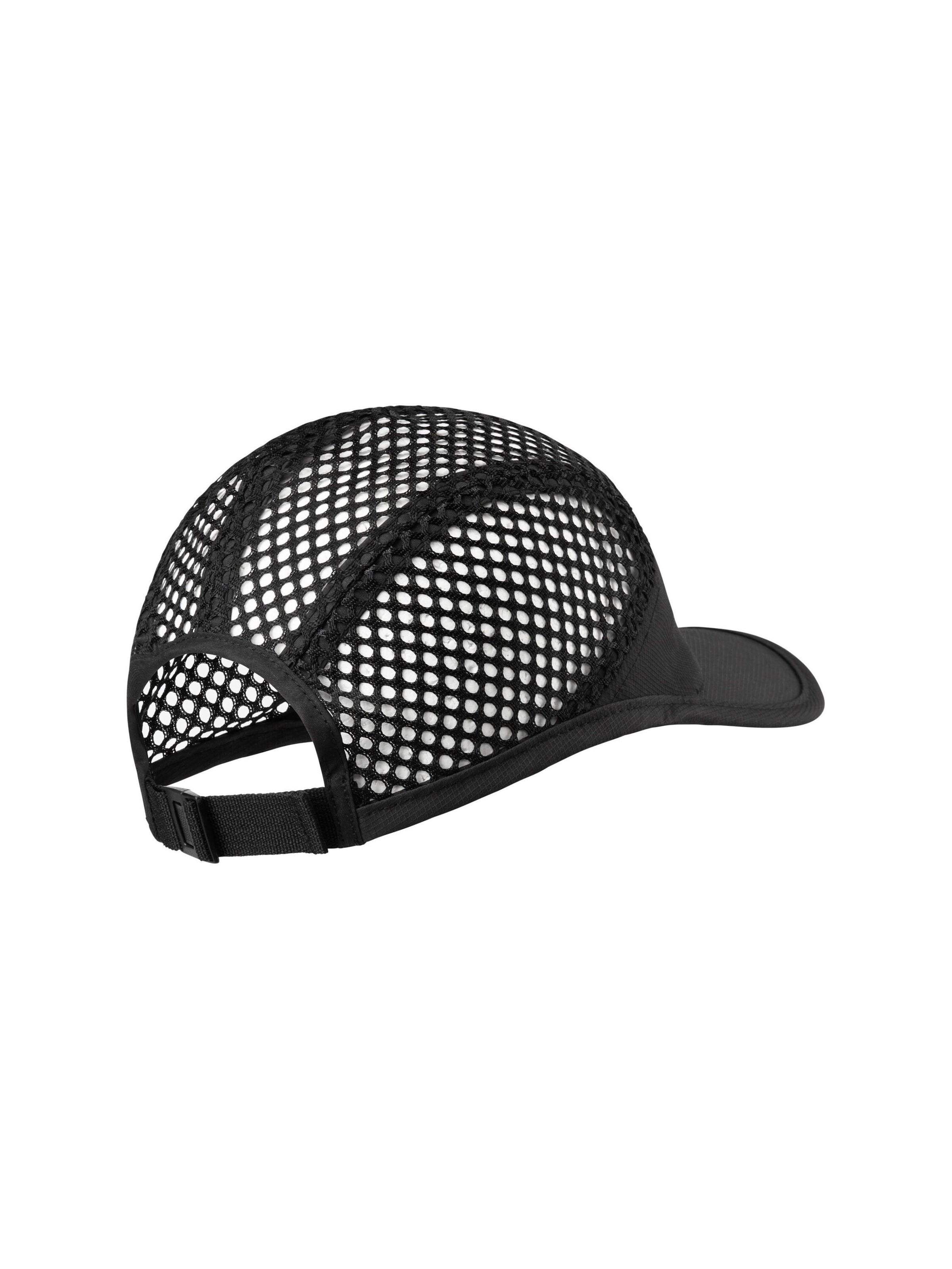 MAMMUT Athletic Cap in Black