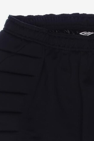 UMBRO Shorts in 33 in Black