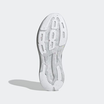 Chaussure de course 'Earthlight Mesh' ADIDAS BY STELLA MCCARTNEY en blanc