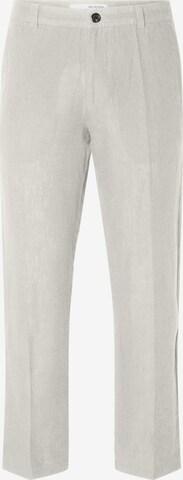 SELECTED HOMME Trousers in Grey: front