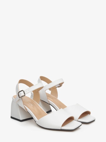 Estro Sandals '081-206' in White