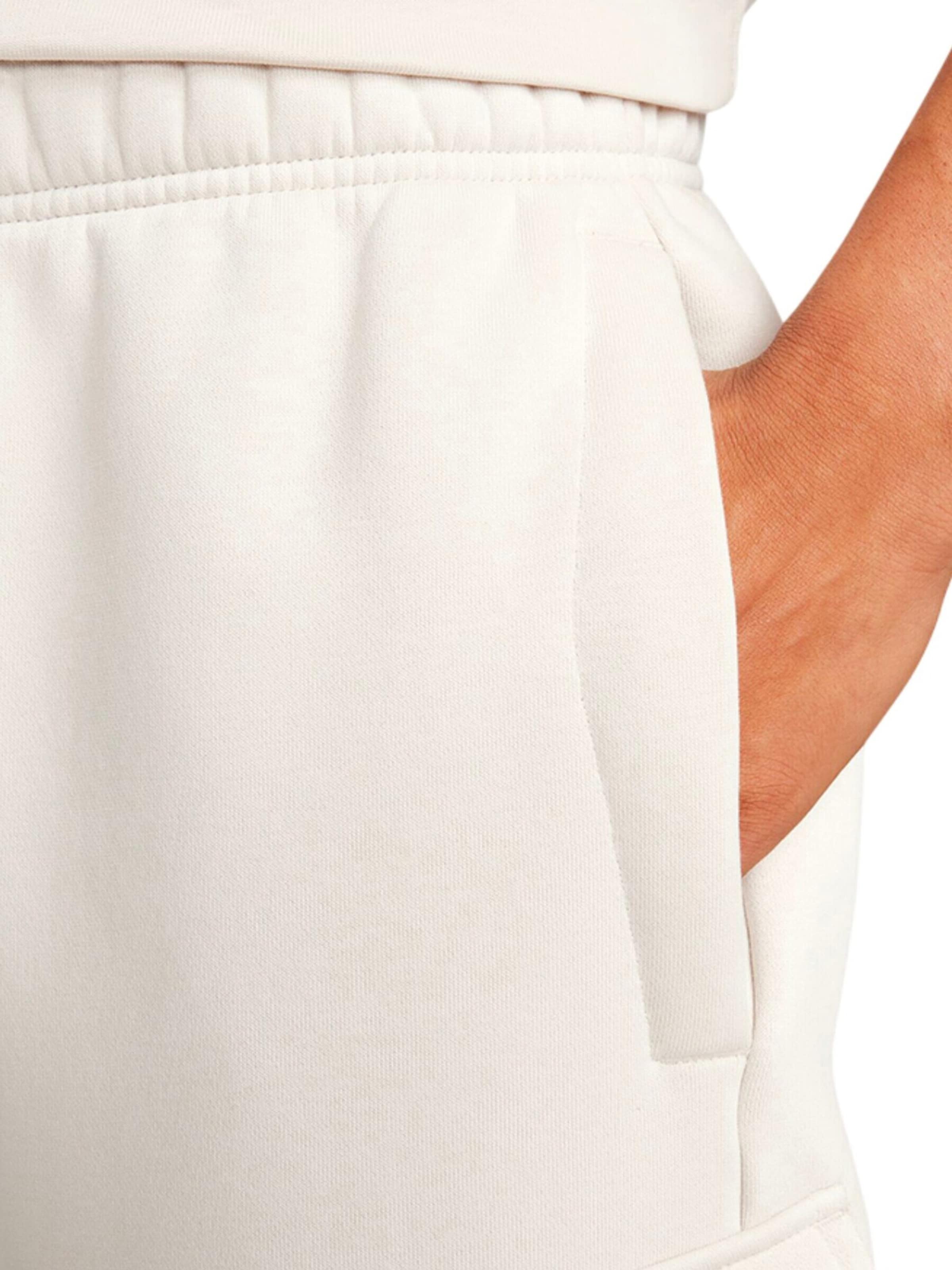 Tapered Pantaloni 'Air' di Nike Sportswear in bianco