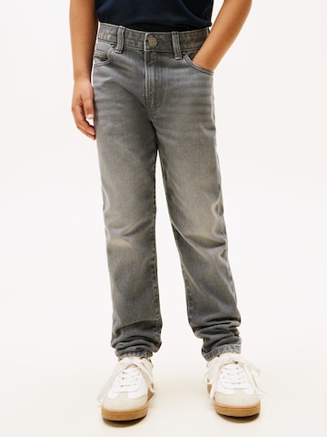 Slimfit Jeans de la TOMMY HILFIGER pe gri: față