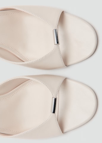 Mule 'BLOOM' MANGO en beige