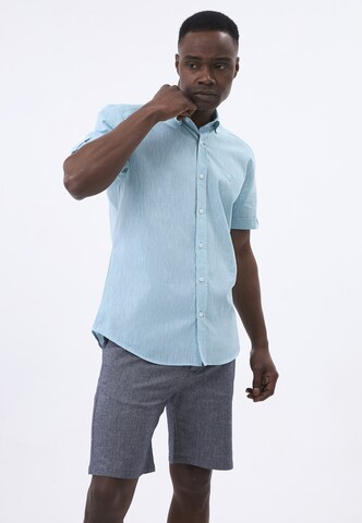 Coupe regular Chemise Felix Hardy en bleu : devant