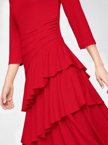 Robe heine en rouge