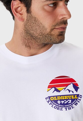Oldskull T-Shirt 'Wrldvibe Explore The Wild' in Weiß