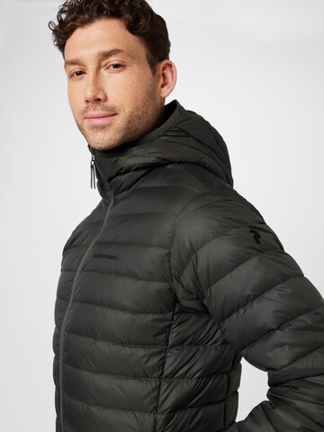 Veste de sport PEAK PERFORMANCE en vert