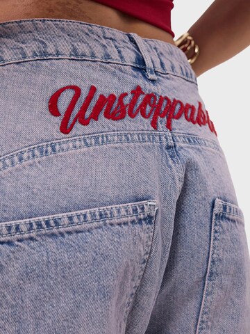 IT'S BASIC Loosefit Jeans 'BERMUDA DENIM SHORT' in Blauw