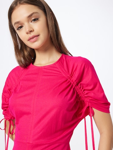 Warehouse Kleid in Pink