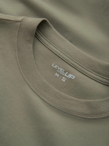 Ombre Shirt 'OM-LSBC-0129' in Green