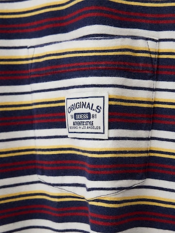 GUESS T-shirt i blå