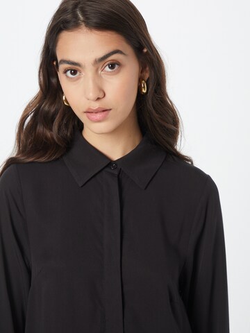 mbym - Vestido camisero 'Leyla' en negro