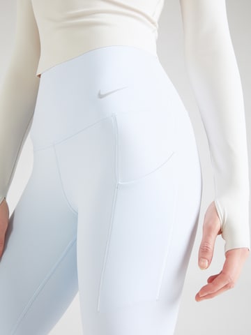 Skinny Pantalon de sport 'UNIVERSA' NIKE en bleu