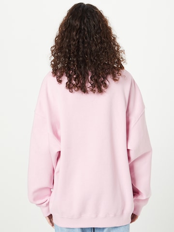 WEEKDAY Sweatshirt i pink