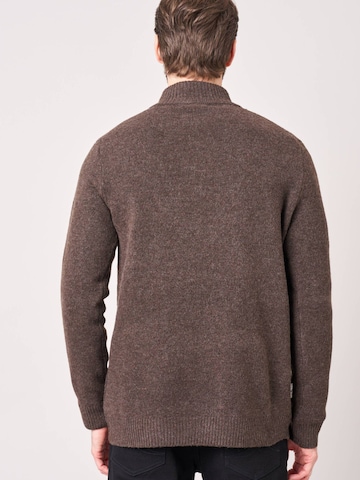 Deeluxe Pullover‌‌ in Braun