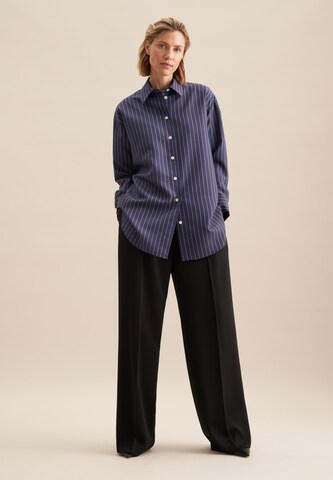 SEIDENSTICKER Blouse 'Schwarze Rose' in Blauw