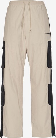 Loosefit Pantalon cargo FUBU en beige : devant