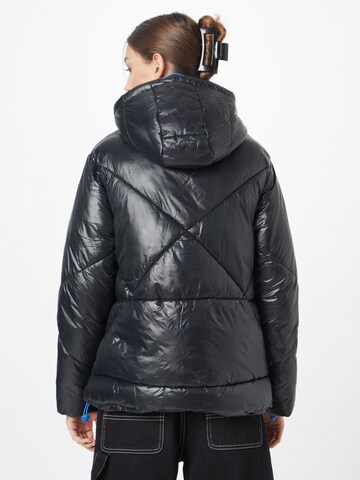 Sublevel Winter Jacket in Black