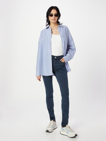 MAC Skinny Jeans 'Dream' in Blau