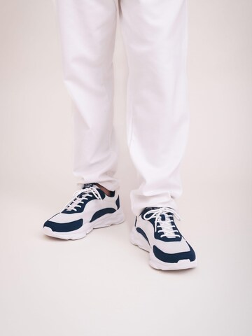 nae Vegan Shoes Sneaker low 'Dan' i blå