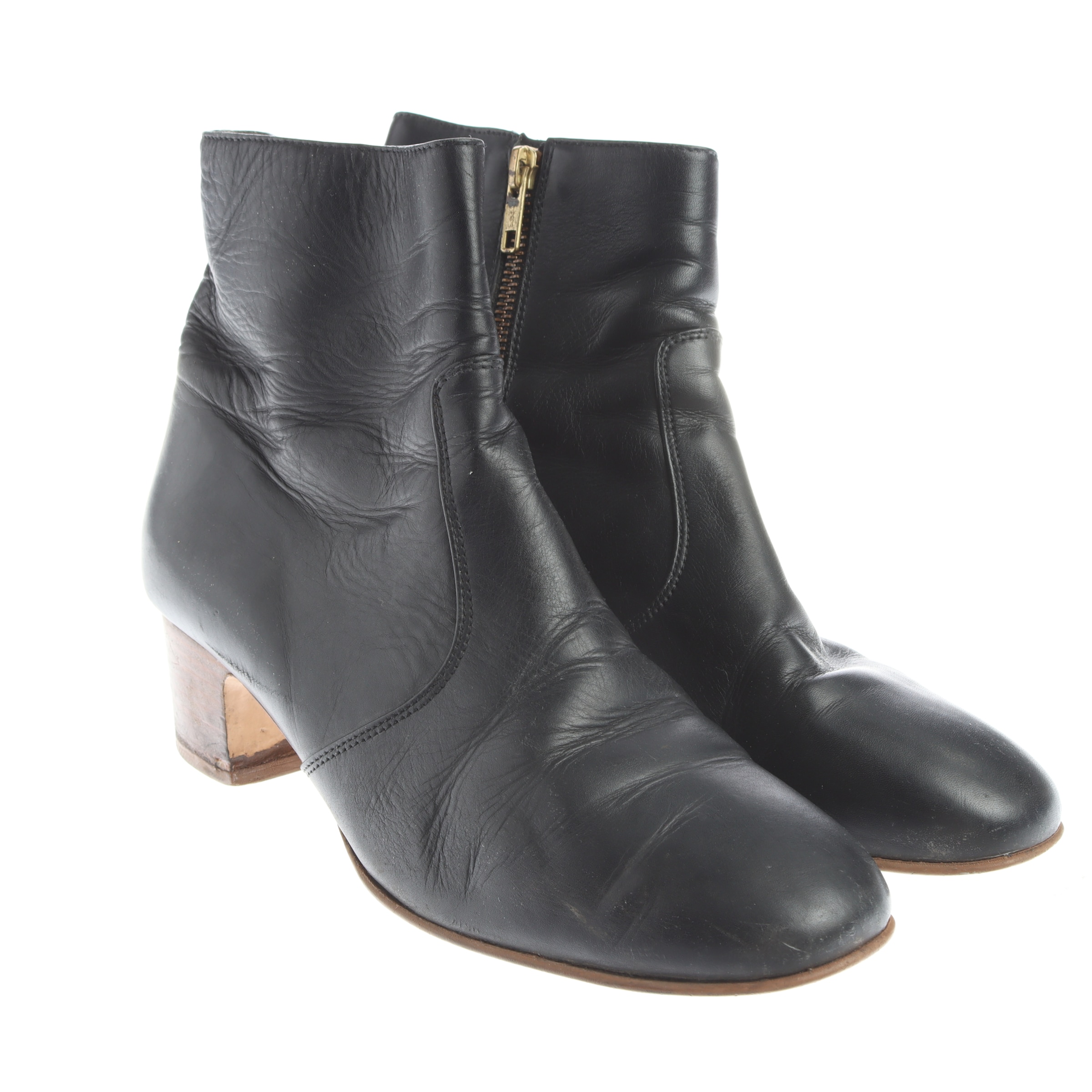 APC Dress Boots in 39 in Black: front