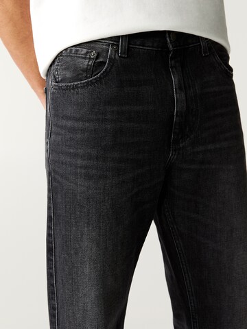 Loosefit Jeans di Pull&Bear in nero