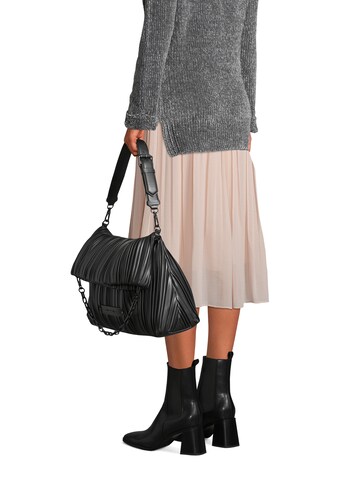Karl Lagerfeld Shoulder Bag in Black