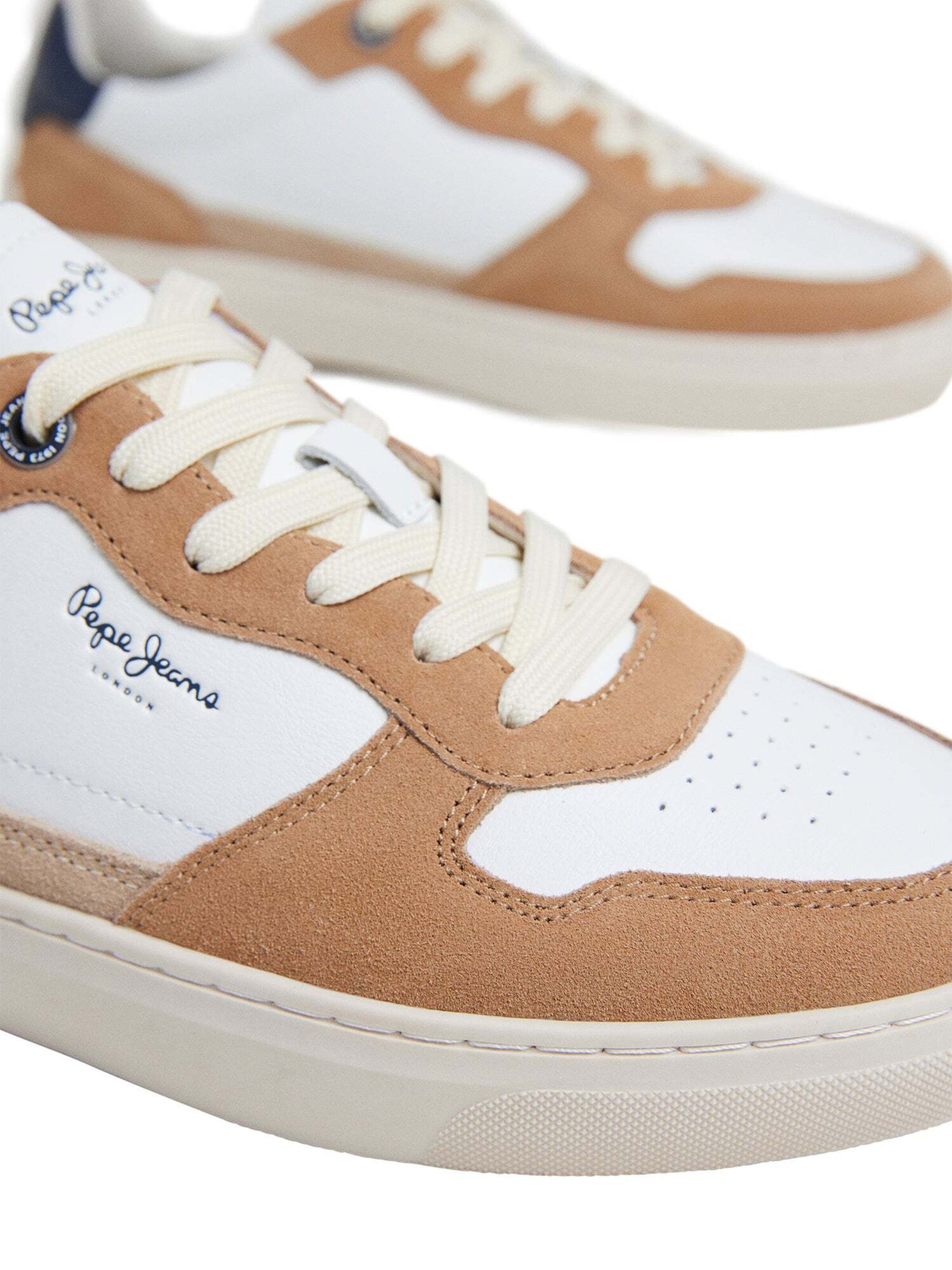 Baskets basses 'CAMDEN' Pepe Jeans en marron