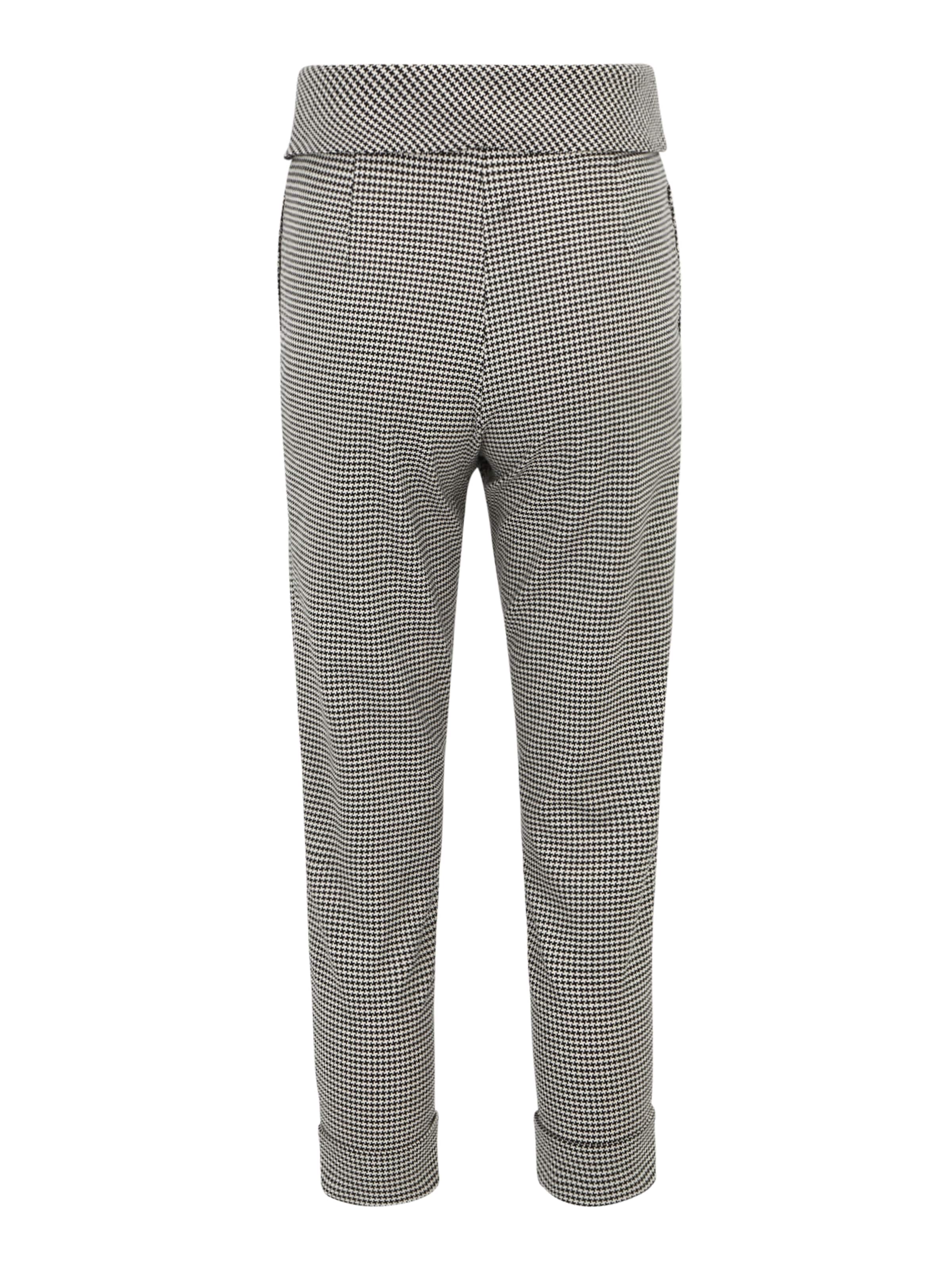 River Island Petite Слим Брюки со складками в Черный