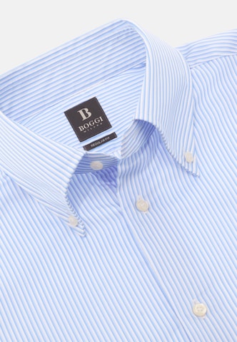 Coupe regular Chemise Boggi Milano en bleu