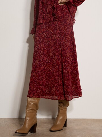 Apricot Rok ' ' in Rood