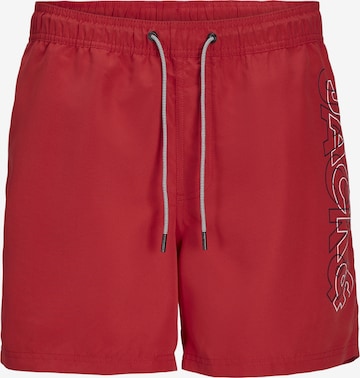 JACK & JONES Badshorts 'FIJI' i röd: framsida