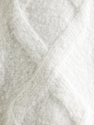 TOPSHOP Sweater in Beige
