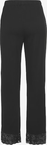 LASCANA Spodnie od piżamy w kolorze czarny: przód