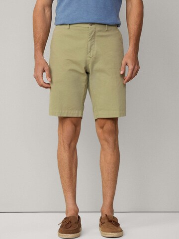 Hackett London Regular Hose in Grün: Vorderseite