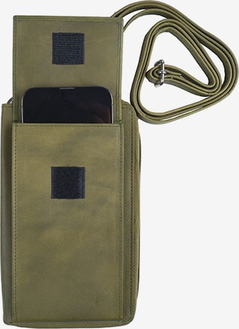 BENCH Smartphone Case in Green