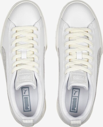 Baskets basses 'Mayze Thrifted' PUMA en blanc