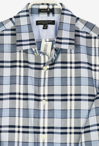 Banana Republic Button Up Shirt in L in Blue