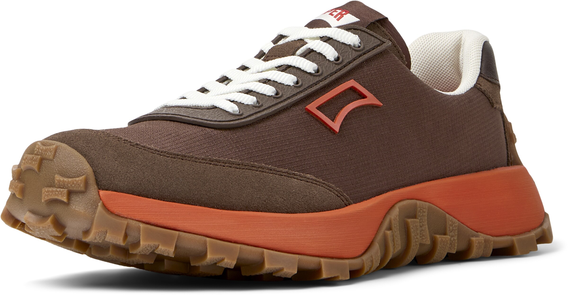 CAMPER Sneakers laag 'Drift Trail' in Bruin: voorkant