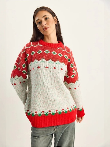 Pullover extra large di Bianco Lucci in rosso