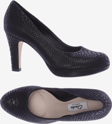 CLARKS High Heels & Pumps in 36 in Black: front