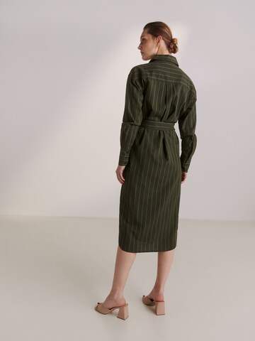 Rochie tip bluză 'Jeanette' de la Guido Maria Kretschmer Women pe verde