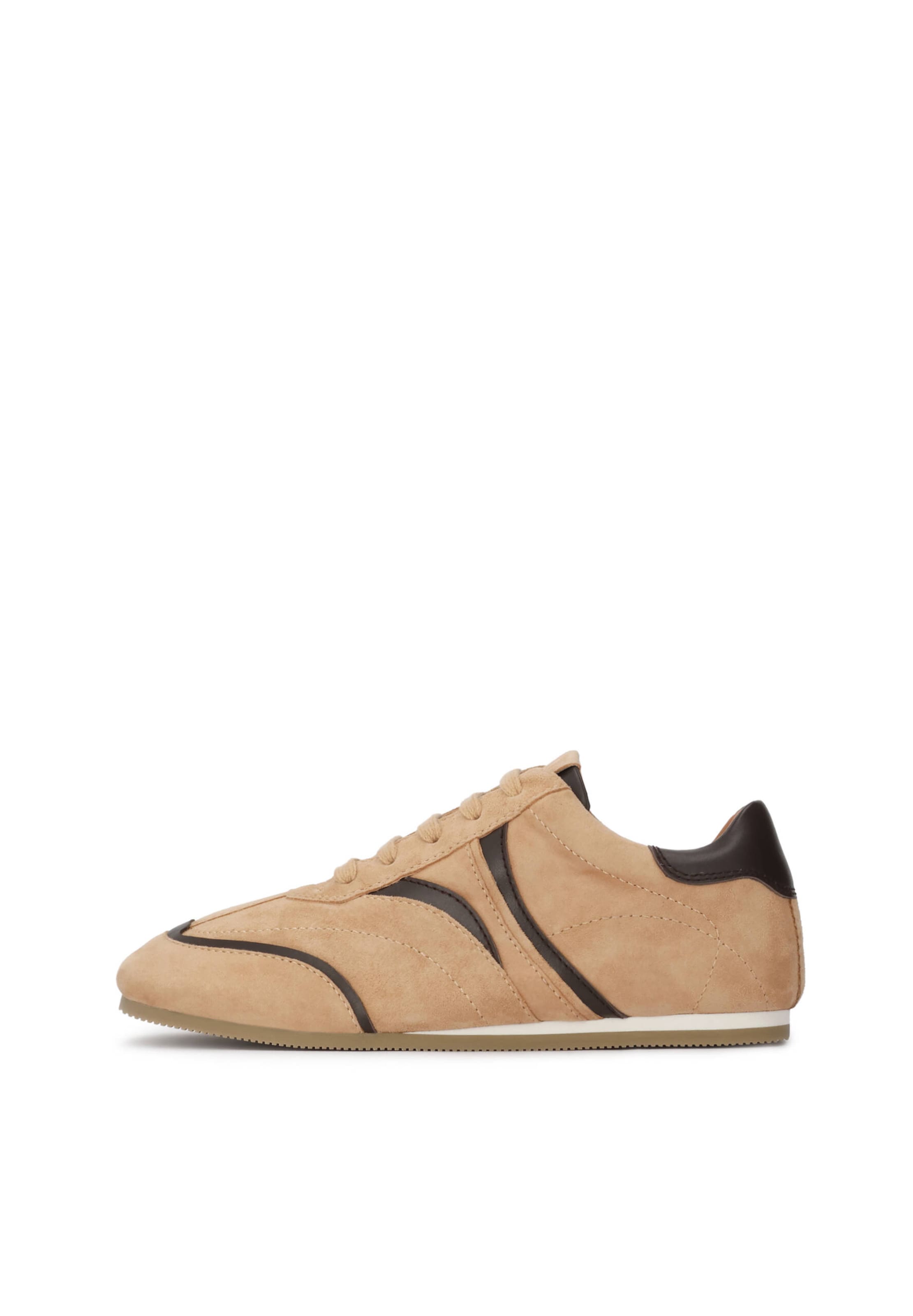 Baskets basses Kazar en beige : devant