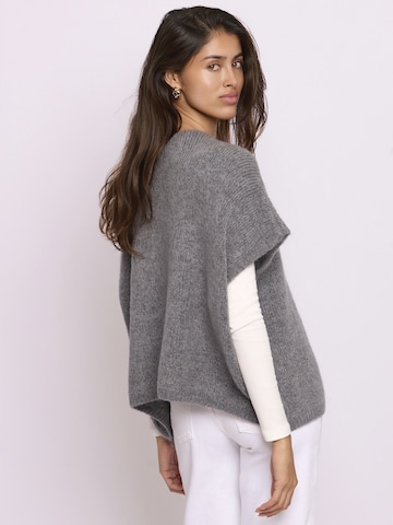 Lilavie Strickweste ' Ninaa ' in Grau